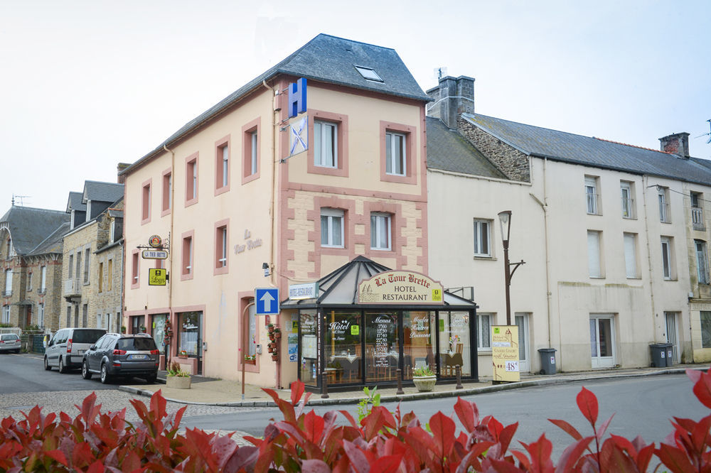 Logis Hotel Et Restaurant La Tour Brette Понторсон Екстериор снимка